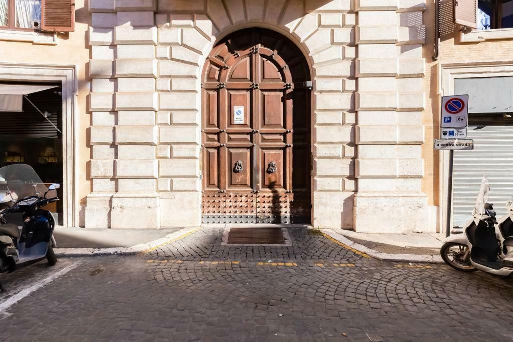 Villa Luxurious Loft Facing The Pantheon à Rome Extérieur photo